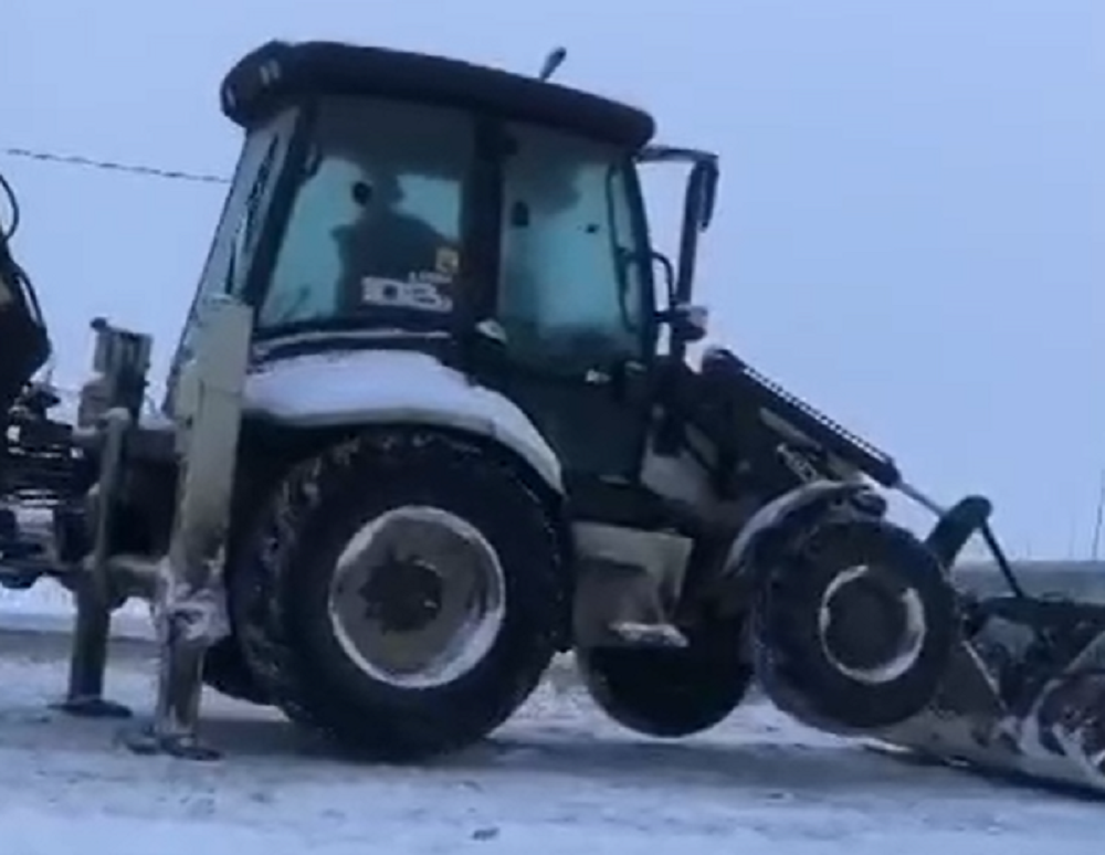 В наматывании километров жители Ростовской области уличили снегоуборочную технику