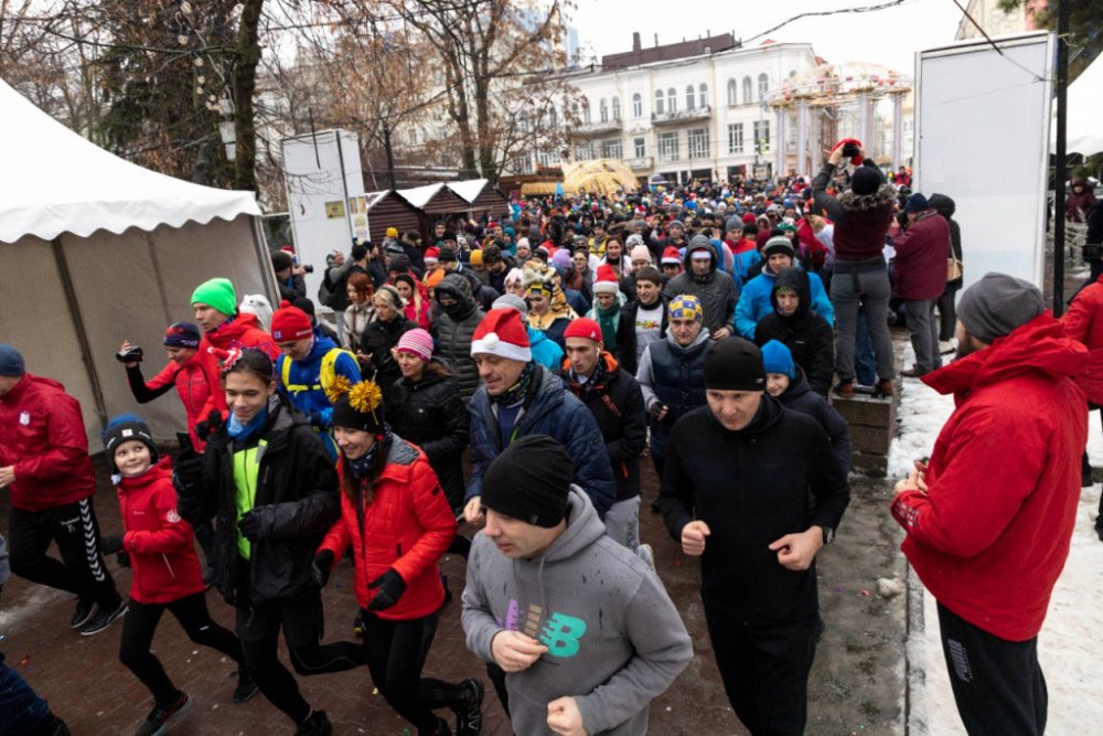 Более 1500 трезвых ростовчан приняли участие в новогоднем забеге 1 января