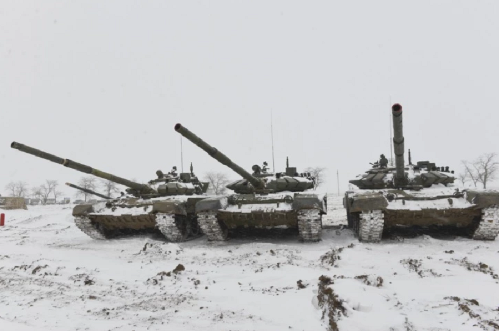Армию России с Урала и Дальнего Востока стянули в Ростовскую область в феврале 2022 года
