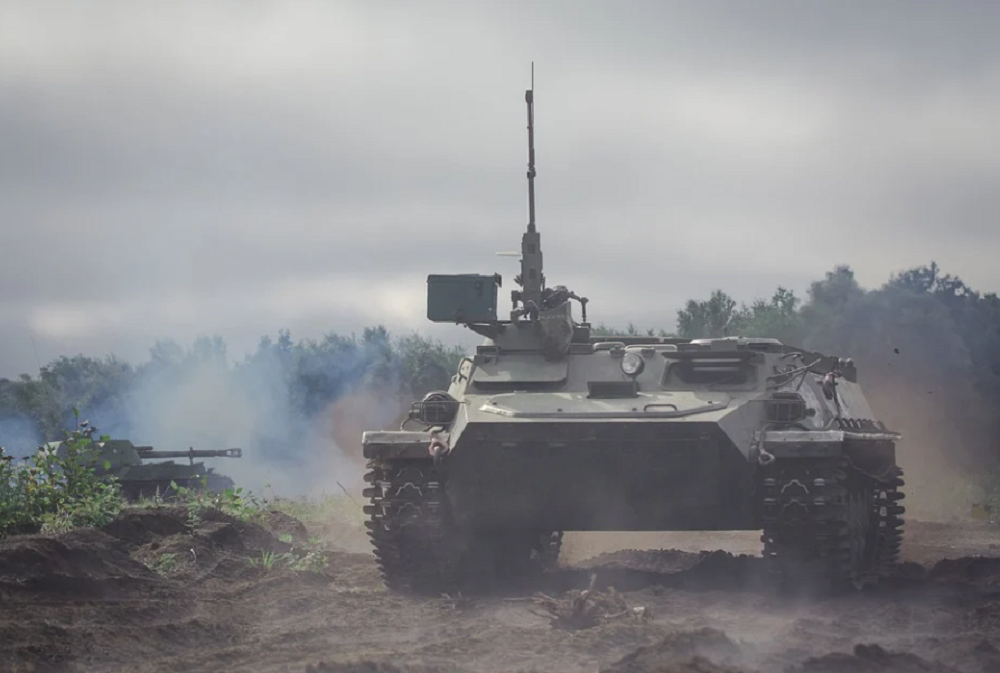 Вооружённую до зубов армию отправила Украина к границам ДНР и ЛНР