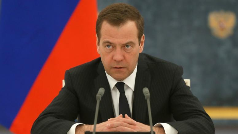Возможность повторения в России дефолта 1998 года прокомментировал Дмитрий Медведев