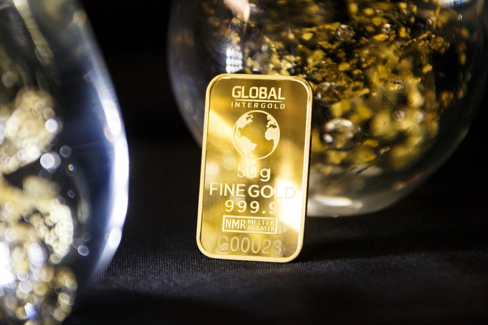 ВТБ за месяц продал более 1,5 тонн золотых слитков