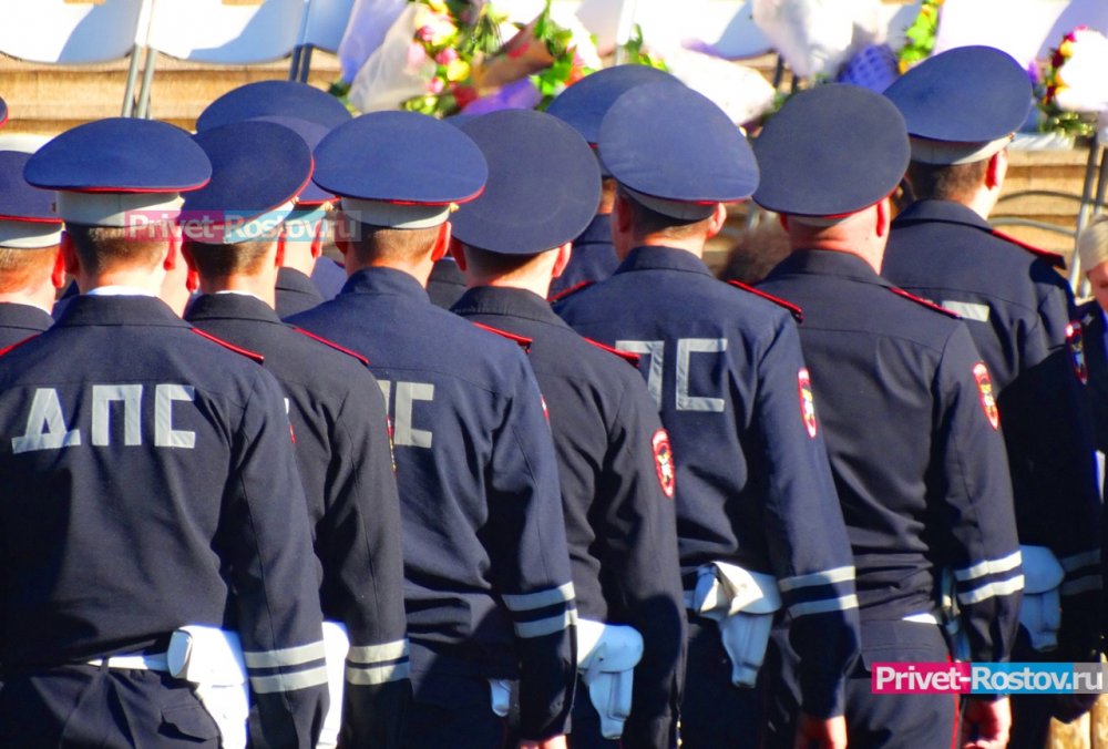 Более 30 сотрудников ГИБДД и командира Донского батальона ДПС №1 арестовали 12 апреля