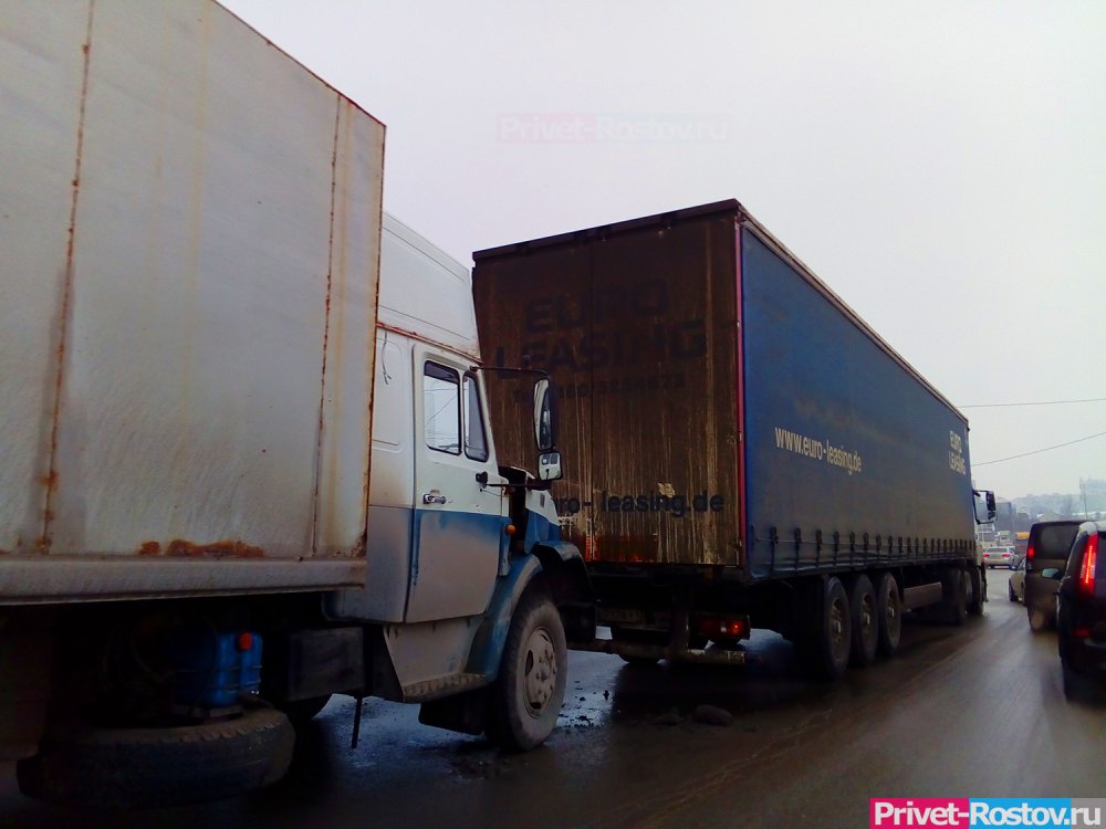 Минпромторг: крупные международные перевозчики саботируют поставки товаров в Россию