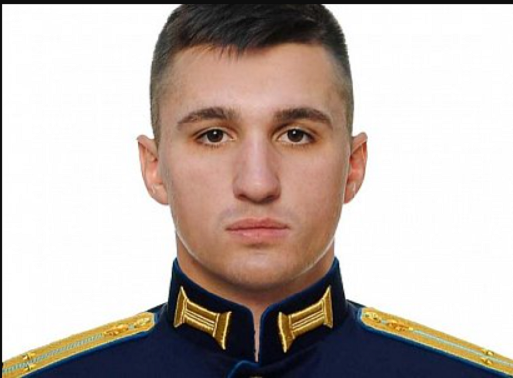 Погибшего в спецоперации 24-летнего лейтенанта Суюковского похоронили в Ростовской области