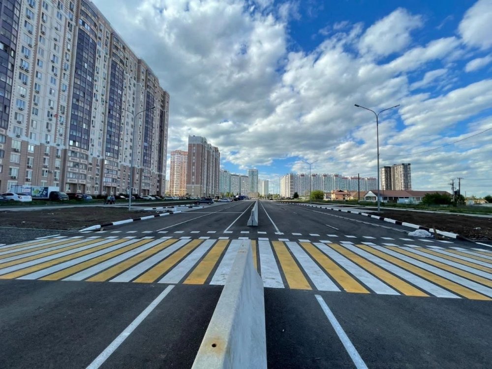 В Ростове почти достроили новую дорогу в Левенцовке по проспекту Маршала Жукова