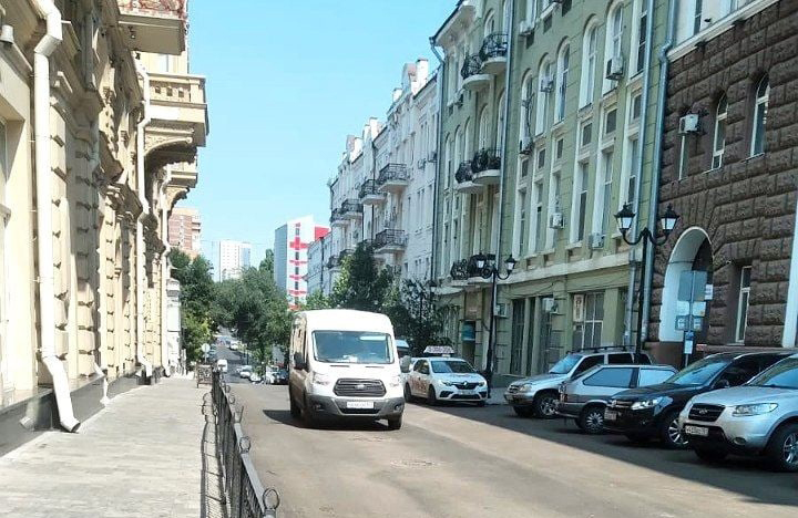 В Ростове досрочно открыли автомобильное движение по Семашко