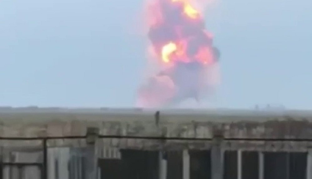 В Крыму взорвался склад со снарядами, началась эвакуация жителей