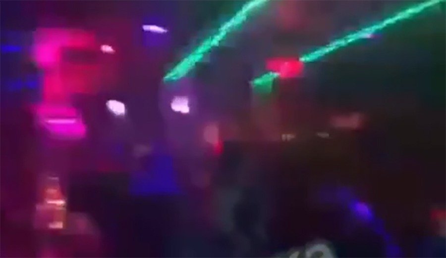 Жесткий разгон гей-вечерники в ночном клубе устроили полицейские в Ростове ночью