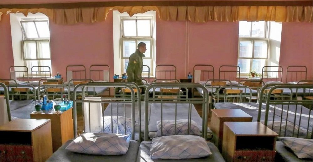 Кроватей перестало хватать в воинской части Ростовской области для мобилизованных