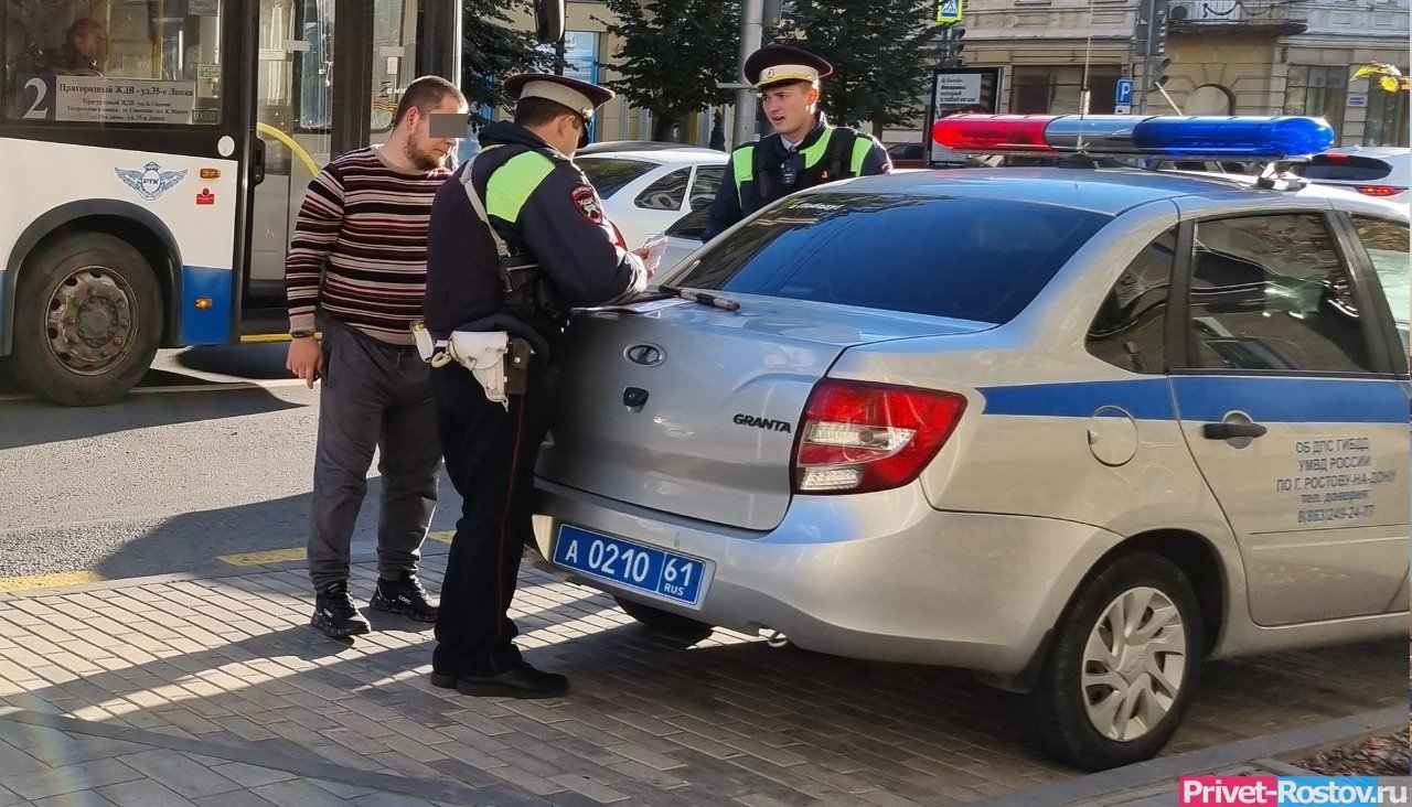 В Ростовской области могут ограничить свободное передвижение, а жителей  могут временно отселять