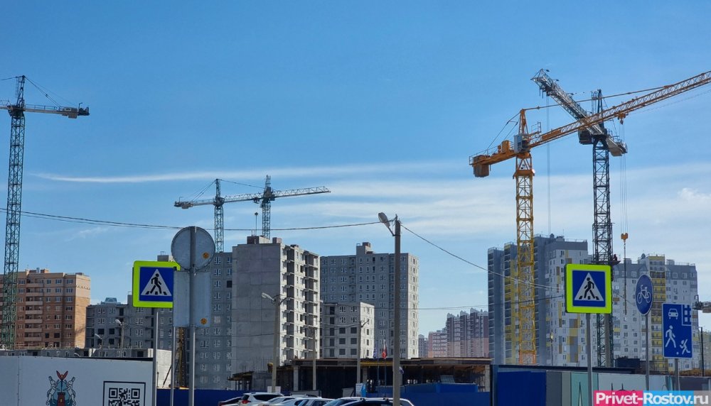 В Ростове-на-Дону аварийные дома с трудом расселяют из-за высоких цен на жильё