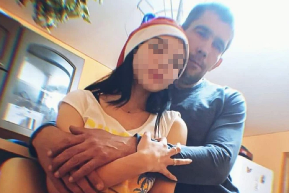 Многодетный отец удочерил в Ростовской области совратил 15-летнюю школьницу. Она умерла от передозировки