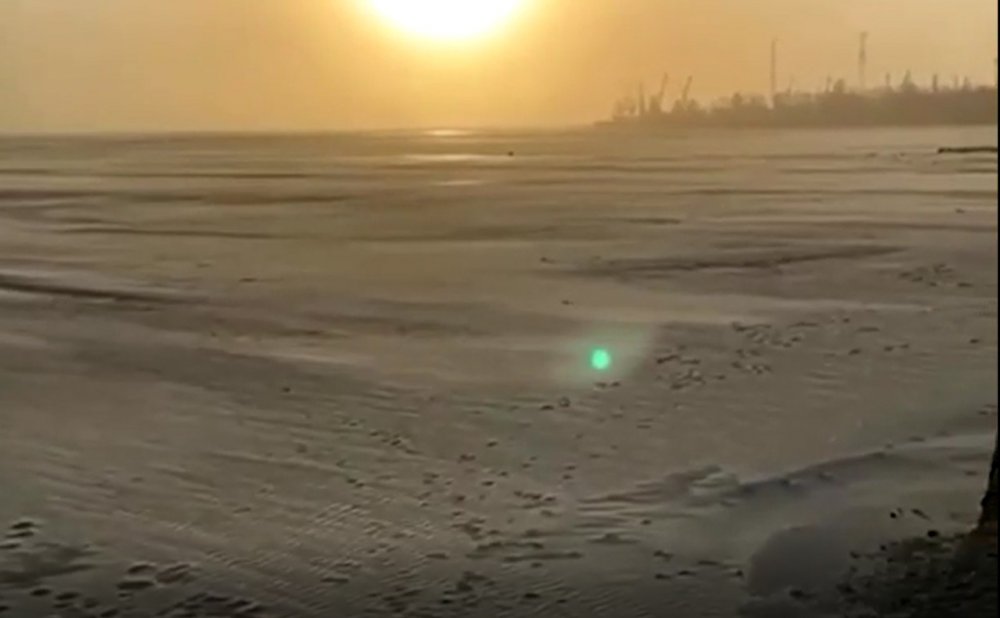 В Ростовской области из-за ураганного ветра появилась пустыня с 3 декабря