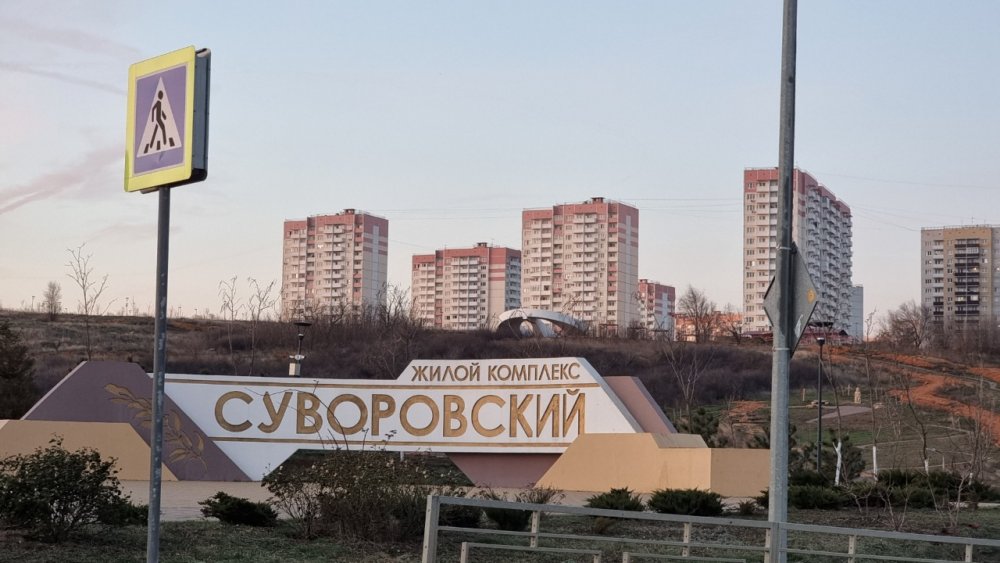 В микрорайоне Суворовский в Ростове мужчина спас 10-летнего мальчика, тонувшего в озере