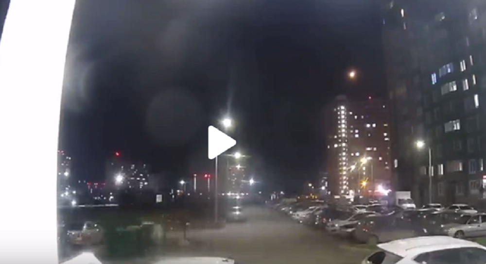 Появилось видео с предполагаемой работой ПВО над Ростовом 3 января