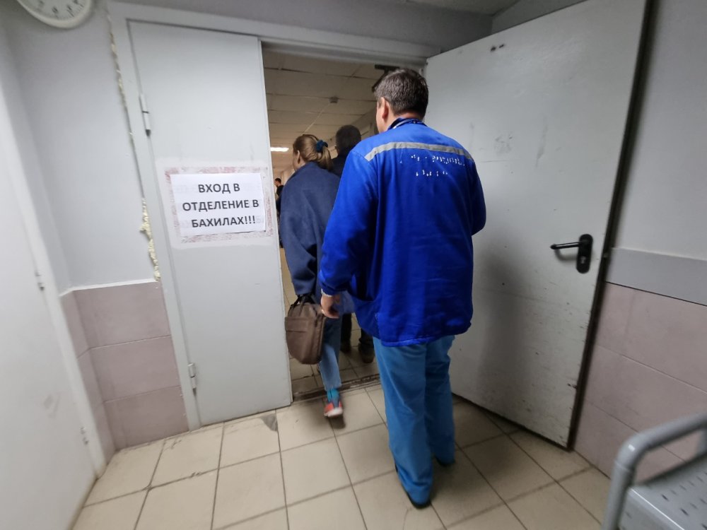В ростовские госпитали привезли солдат, раненных при ракетном обстреле HIMARS Макеевки