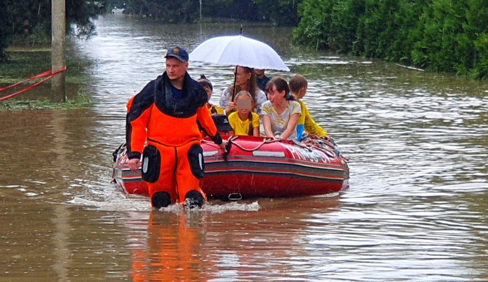 Утренний ливень затопил Краснодар, в МЧС уточнили обстановку