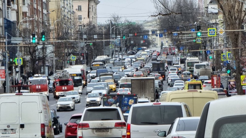 С 20 января на ряде улиц в Ростове-на-Дону введут ограничения для автомобилистов
