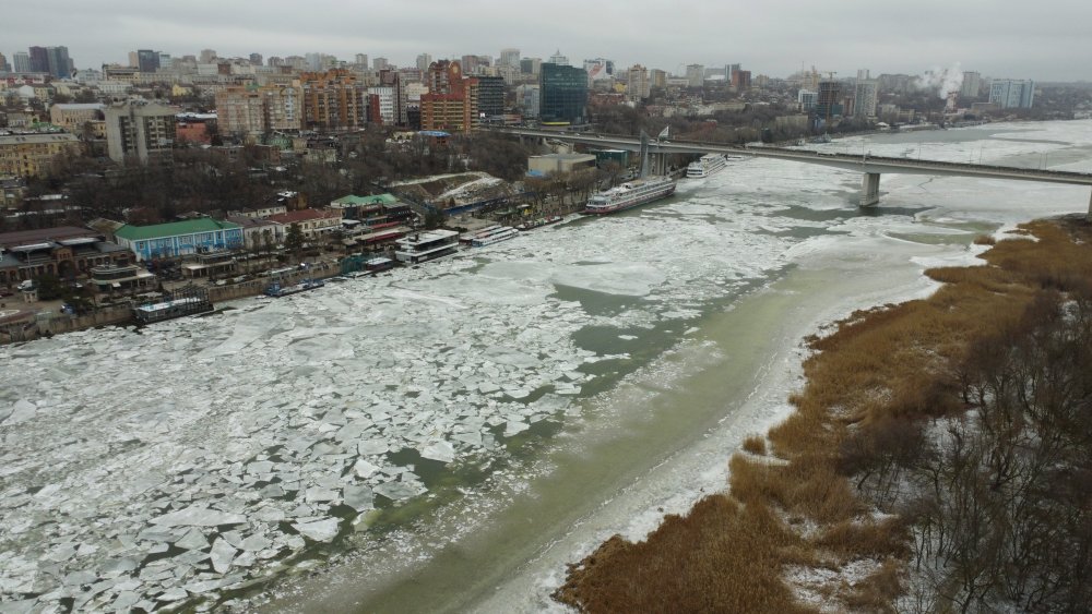 Ростов-на-Дону скованный льдом в январе. Фоторепортаж