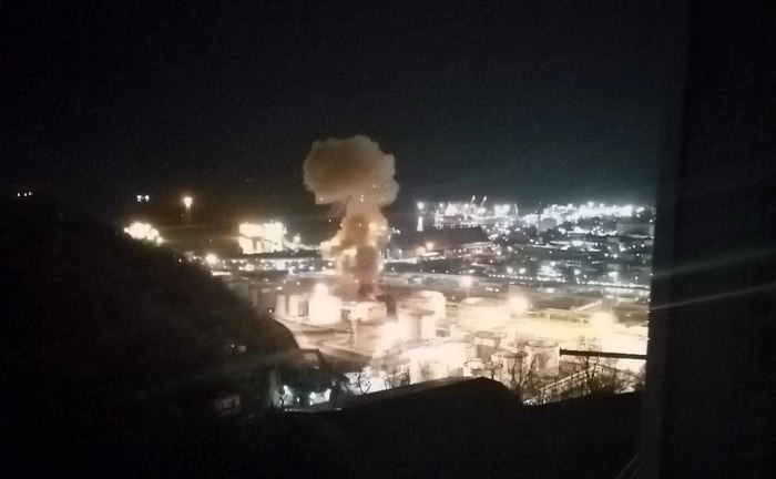 Власти Туапсе прокомментировали звуки похожие на взрывы на территории нефтебазы ночью 28 февраля