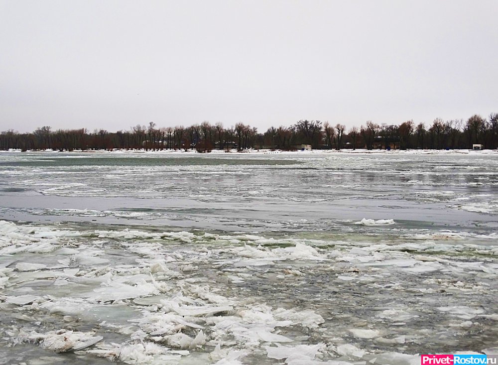 Двое детей утонули при переходе реки Мертвый Донец в Ростове-на-Дону вечером 20 февраля