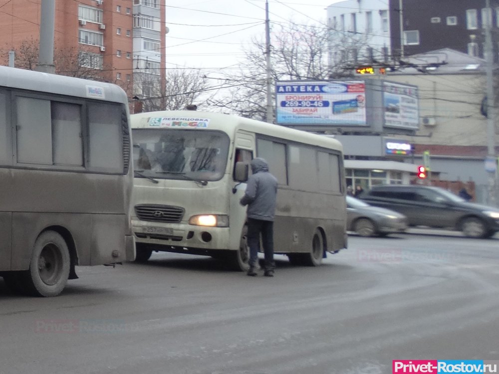 Власти в Ростове-на-Дону опровергли контроль автобусов посторонними в феврале в 2023 году