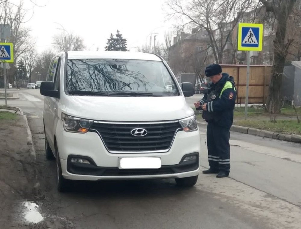 В Ростовской области поймали сразу 12 водителей на незаконной перевозке пассажиров