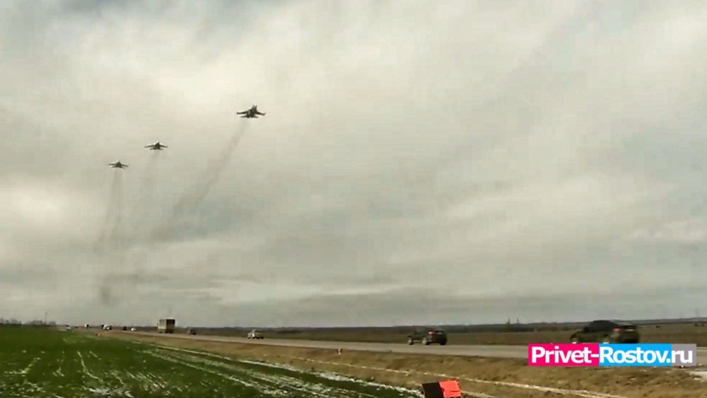 15 военных самолётов НАТО зафиксировали у Краснодарского края