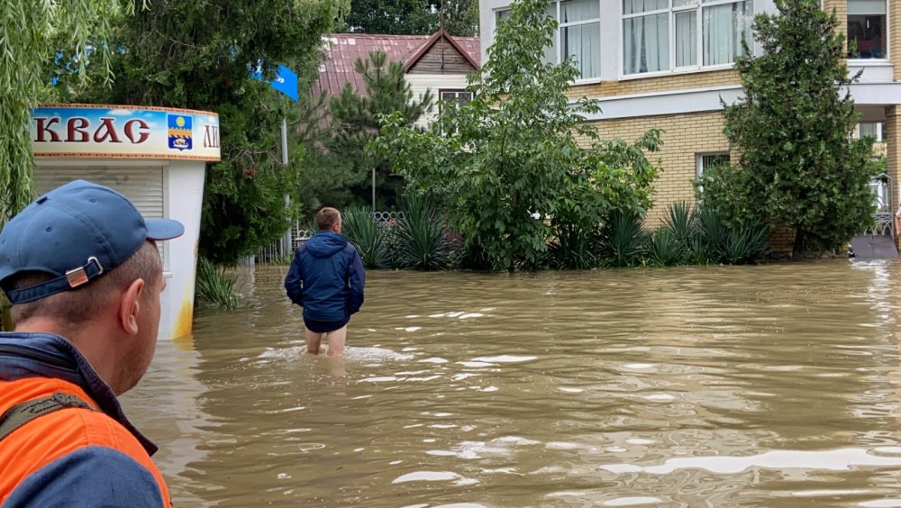 Часть Ростовской области готовится к наводнению из-за раннего половодья
