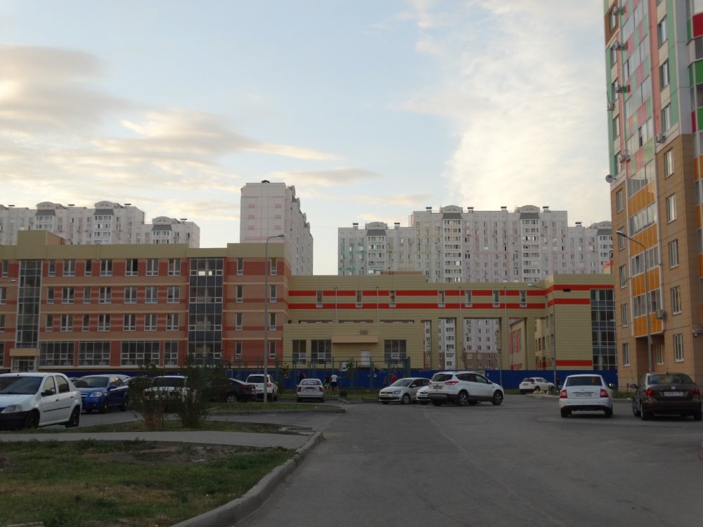 Мэрия в Ростове прокомментировала скандал с набором первоклассников в апреле в школу Левенцовки