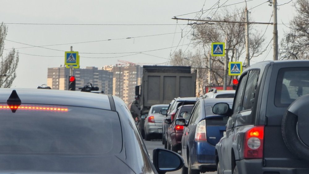 Власти в Ростове обещают избежать транспортного коллапса при реконструкции Вавилова