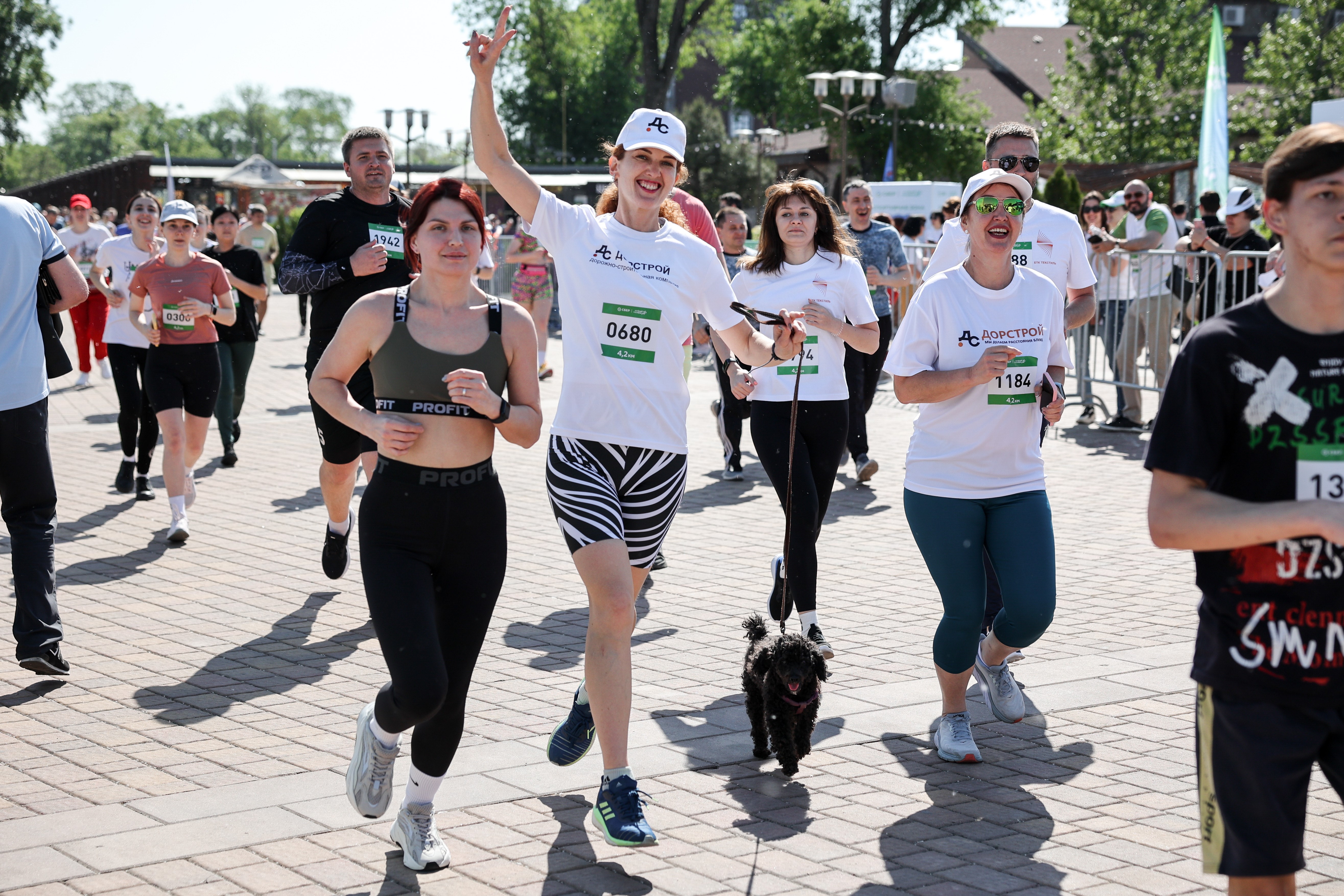 «Зеленый марафон» пробежали более 2 тысяч ростовчан