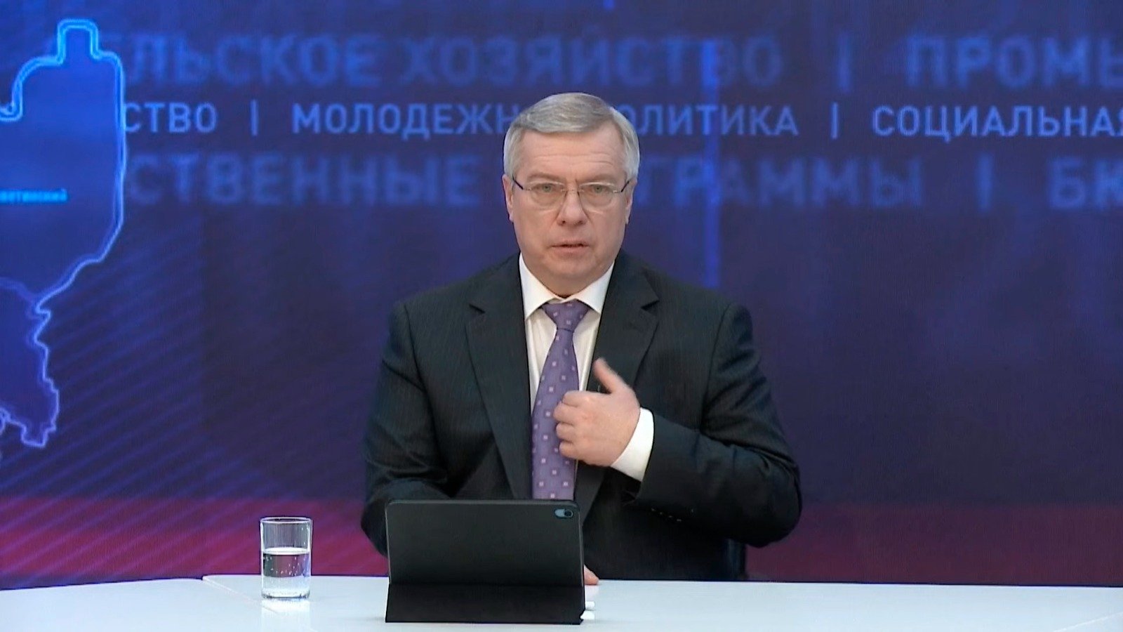 Донского губернатора Голубева призвали отменить парады после взрыва БПЛА под Новошахтинском