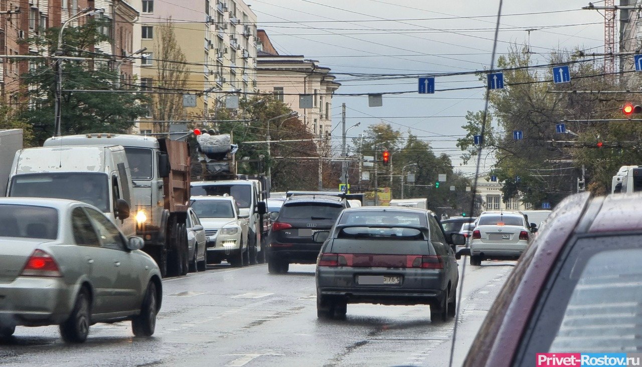В Ростове на нескольких центральных улицах ограничат движение для транспорта в июне