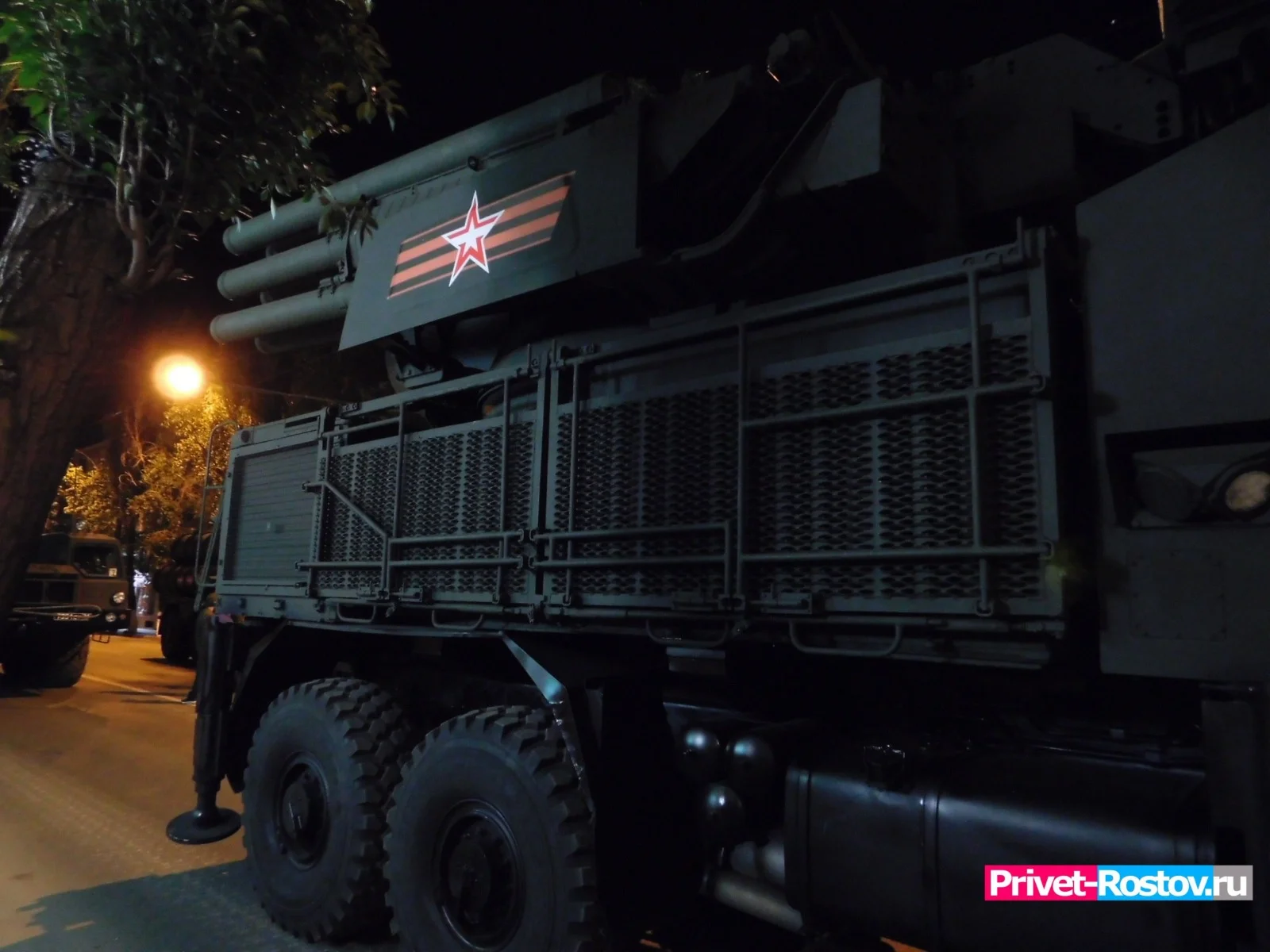 Политолог Сухарь разъяснил цели удара ракетой ВСУ в Морозовске вечером 25 мая