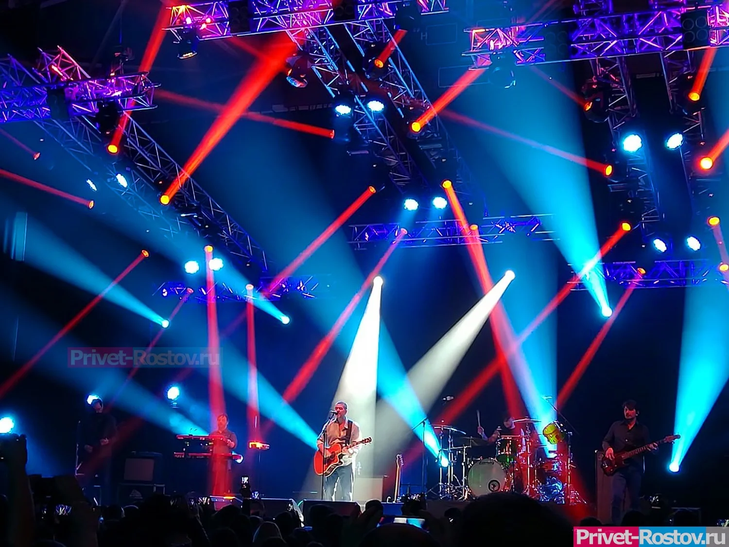 Концерты Дианы Арбениной, выступившей против СВО, отменили в Ростове, Краснодаре и в Волгограде
