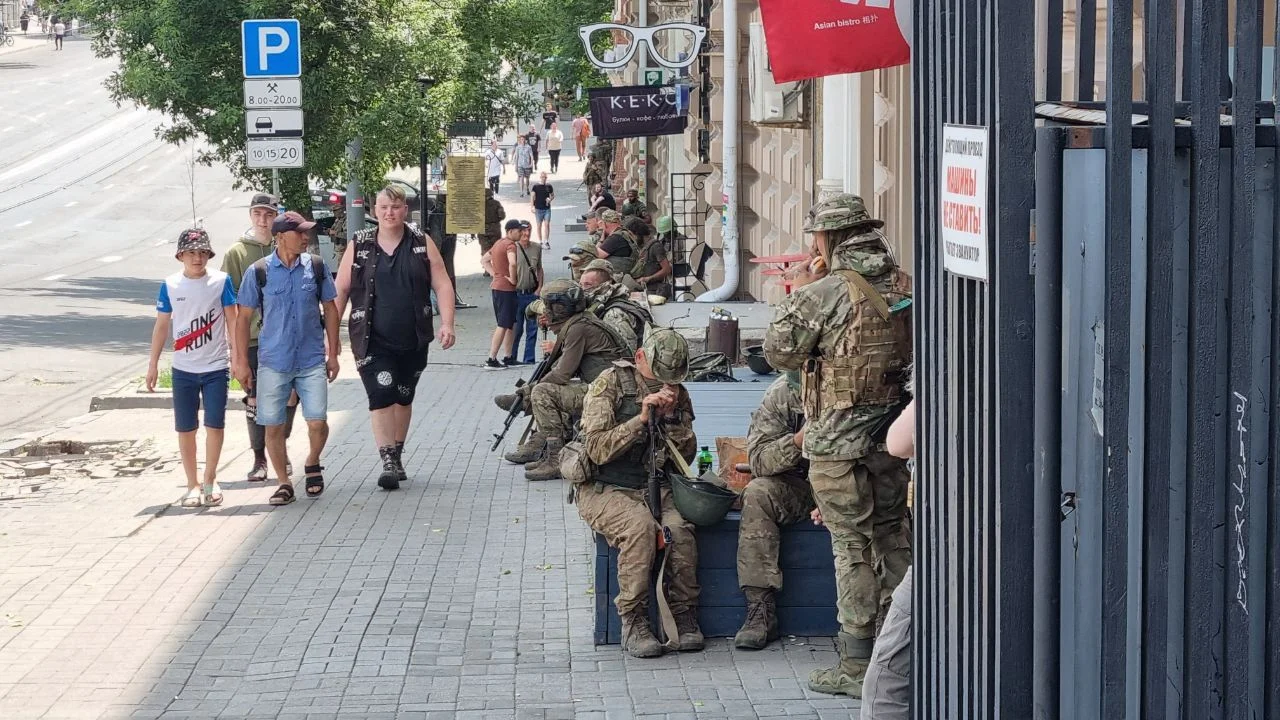 Стало известно почему вся полиция покинула центр в Ростове во время  вооруженного мятежа