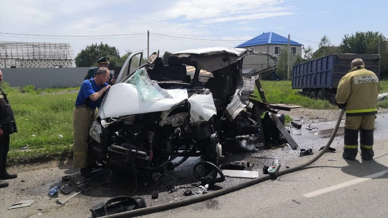 В Ростовской области оторвавшийся прицеп убил водителя «Газели»