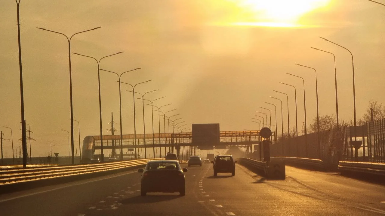 Из-за ЧП на Крымском мосту весь транспорт на Крым направили через Ростовскую область