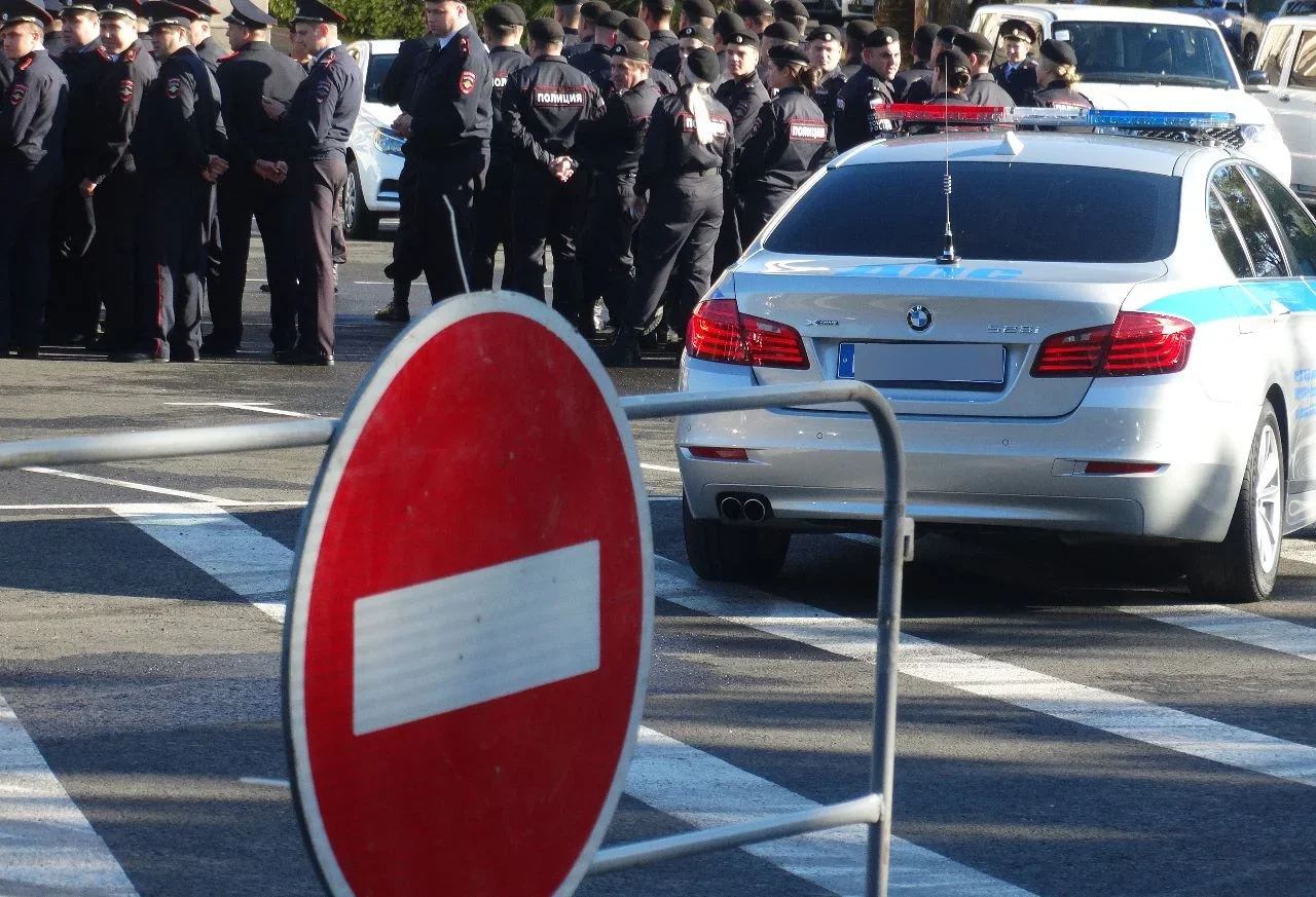 В центре Ростова движение машин ограничат из-за чествования иконы