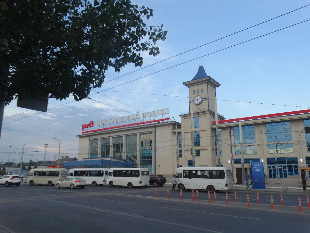 В Ростове вблизи Пригородного ЖД вокзала ограничат движение транспорта