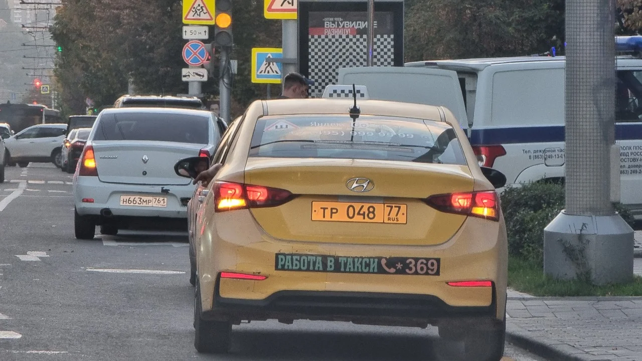 В Ростове-на-Дону жители возмущены резким скачком цен на такси
