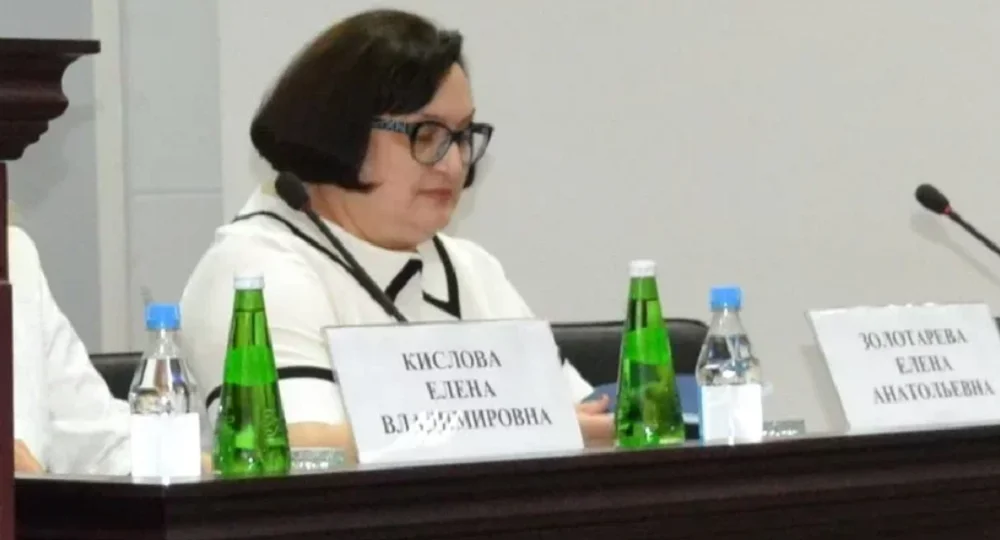 Против экс-главы Ростовского обслуда Золотарёвой дали показания четыре судьи и два прокурора