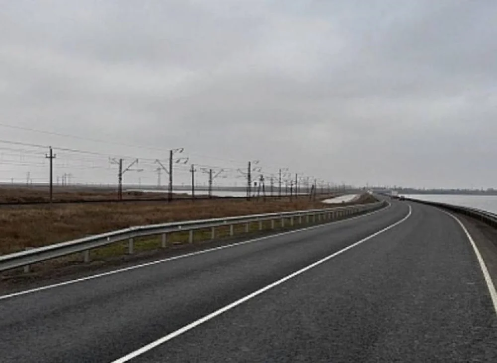 Автодор: полностью восстановлена трасса из Ростовской области в Крым вдоль Азовского побережья