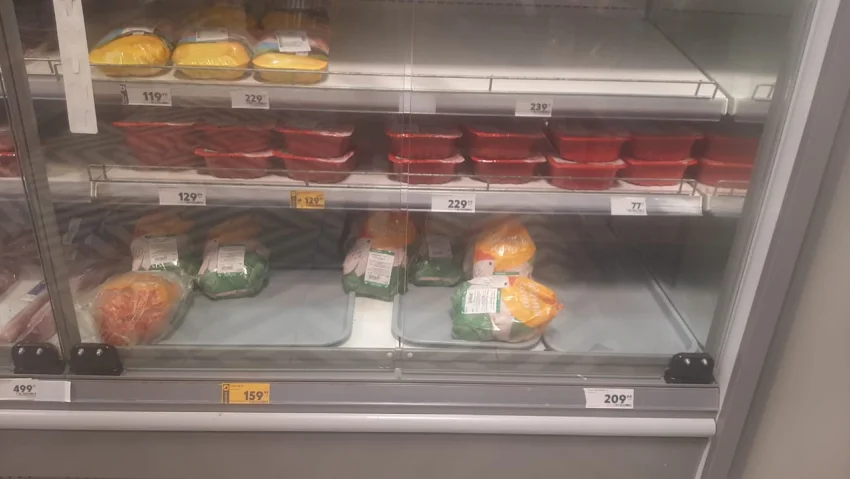 В Краснодаре и в Адыгее с полок в магазинах стала пропадать курятина в январе