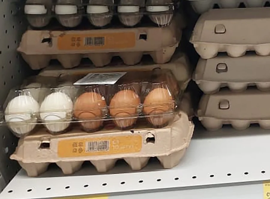 В магазинах в Ростовской области обнаружены дешевые «фантомные» яйца вместо турецких