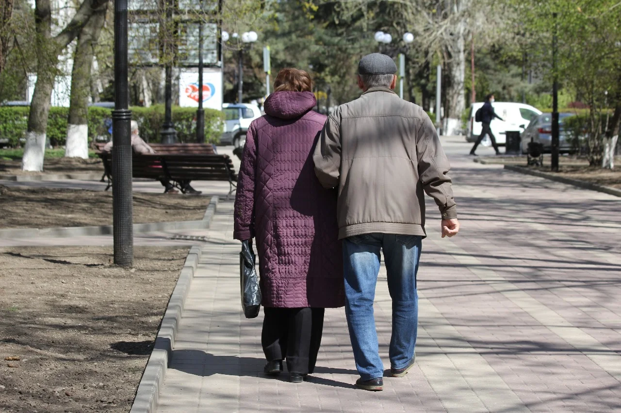 Жители в Ростове назвали 47 700 рублей оптимальной пенсией в месяц