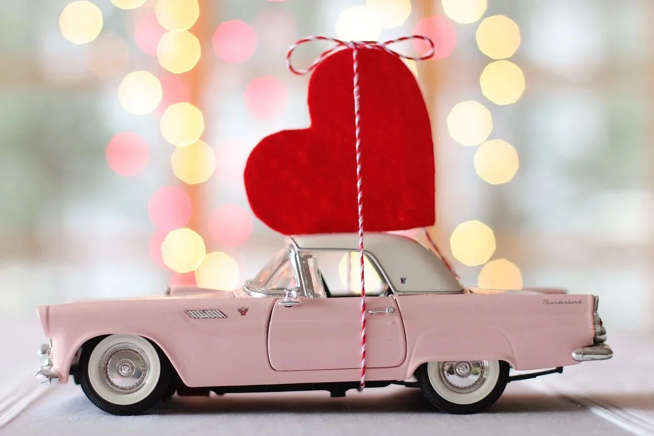 Неподходящие подарки на День святого Валентина: узнайте, как не разозлить своего партнера