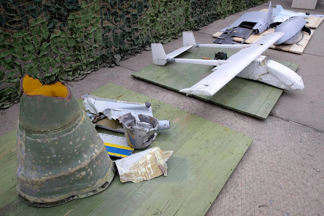 Донские военнослужащие продемонстрировали коллекцию беспилотников, которыми атаковали Ростовскую область